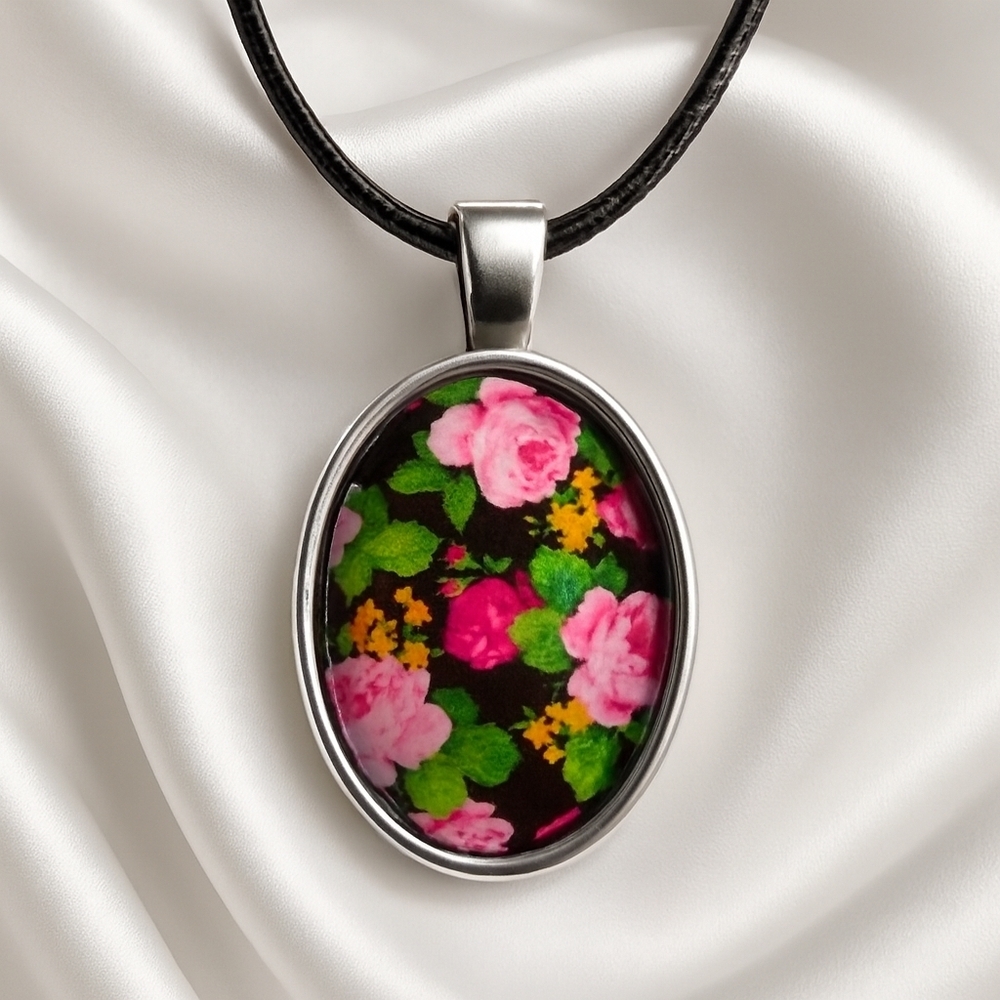 Ornate Floral Silver Pendant Necklace – Vintage Midnight Garden Bloom Jewelry